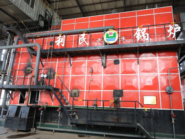 秸稈收儲(chǔ)忙，秸稈打捆直燃鍋爐“口糧” 儲(chǔ)備足